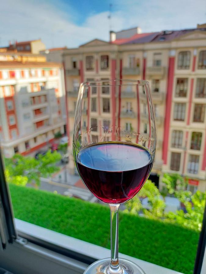 La Puerta Al Centro De Logrono Vino Crianza Y Desayuno Incluidos Appartamento Esterno foto